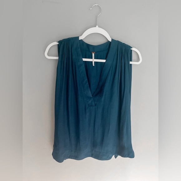 Darcy Cap Top - Picture 6 of 7